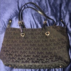 MK all black purse - willing to take offers!